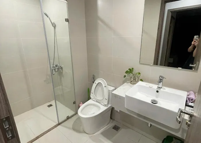 The Calme Homestay- Căn Hộ 5 Sao- Za Lô Không Chín Một 215 Một Sáu Sáu Appartamento