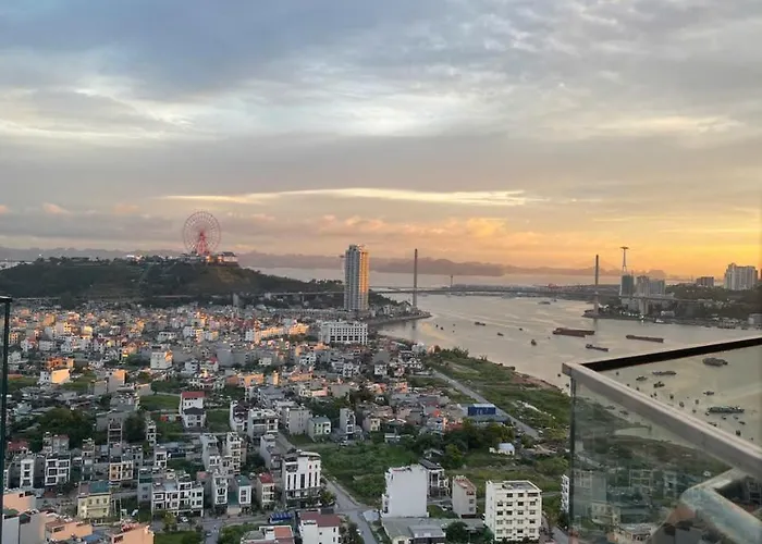 The Calme Homestay- Ho Khach San 5 Sao- Khong Chin Ba 15611 Sau Sau
